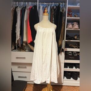 Divided Cream Sleeveless Top